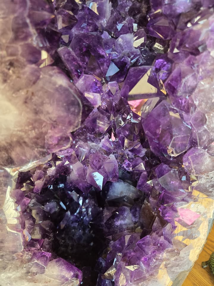 Inside Amethyst Cave Aquarius Books and Gifts Grants Pass Oregon